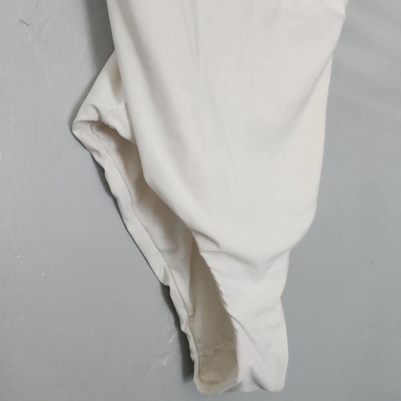 Malai White Ruffled One Piece Bridal V Neck Low Back Swimsuit Small - Picture 4 of 7